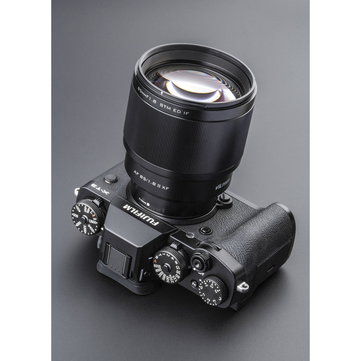 Lente Viltrox AF 85mm f/1.8 XF II Lens for FUJIFILM X - contenido de la caja
