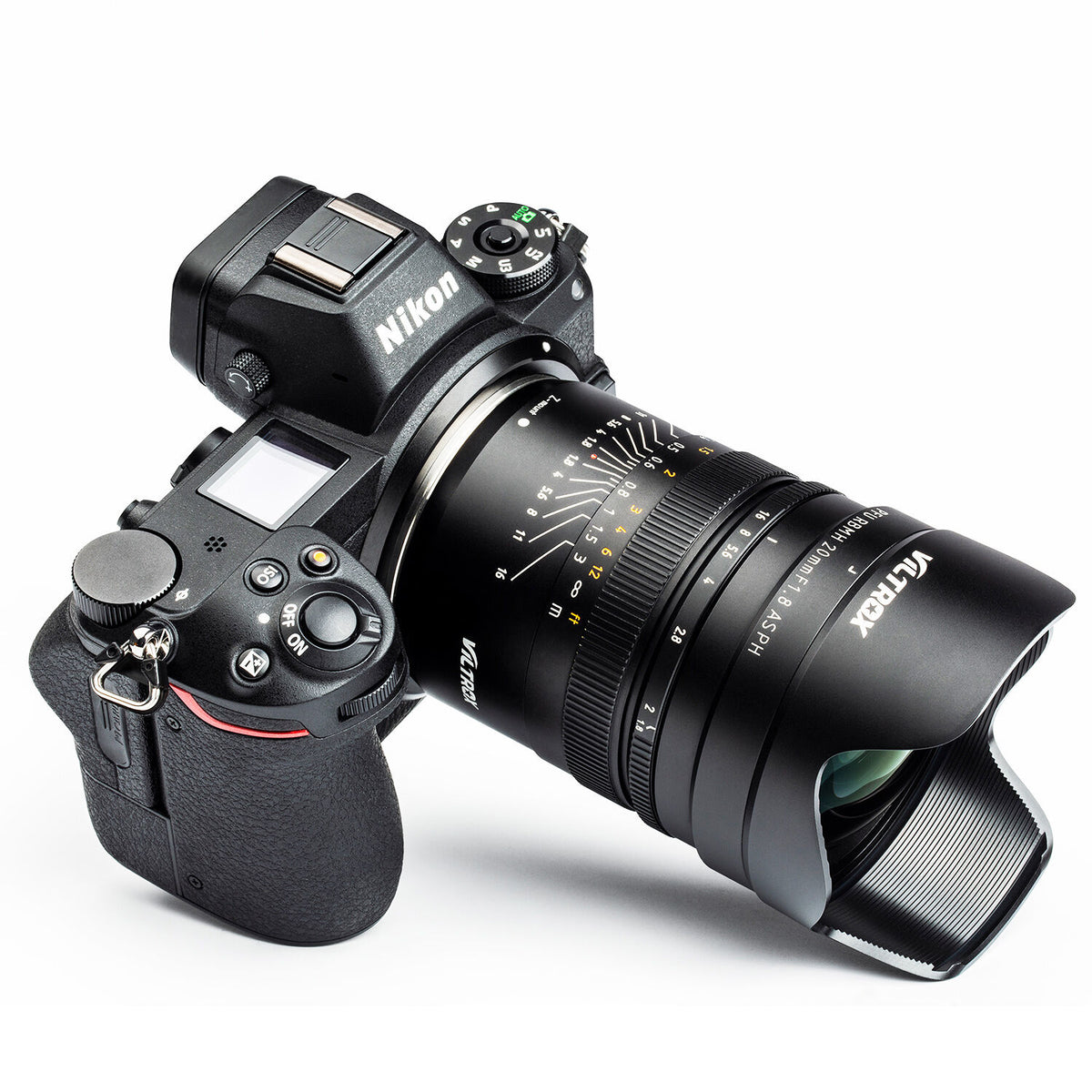 Lente Viltrox PFU RBMH 20mm f/1.8 ASPH Lens for Nikon Z - puertos y conexiones