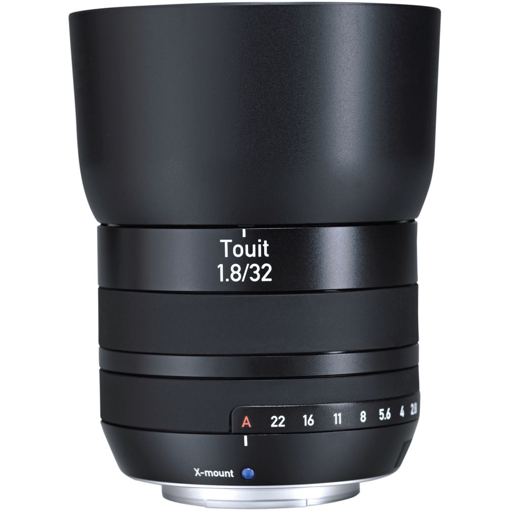 Lente Zeiss Touit 32mm f/1.8 - vista lateral