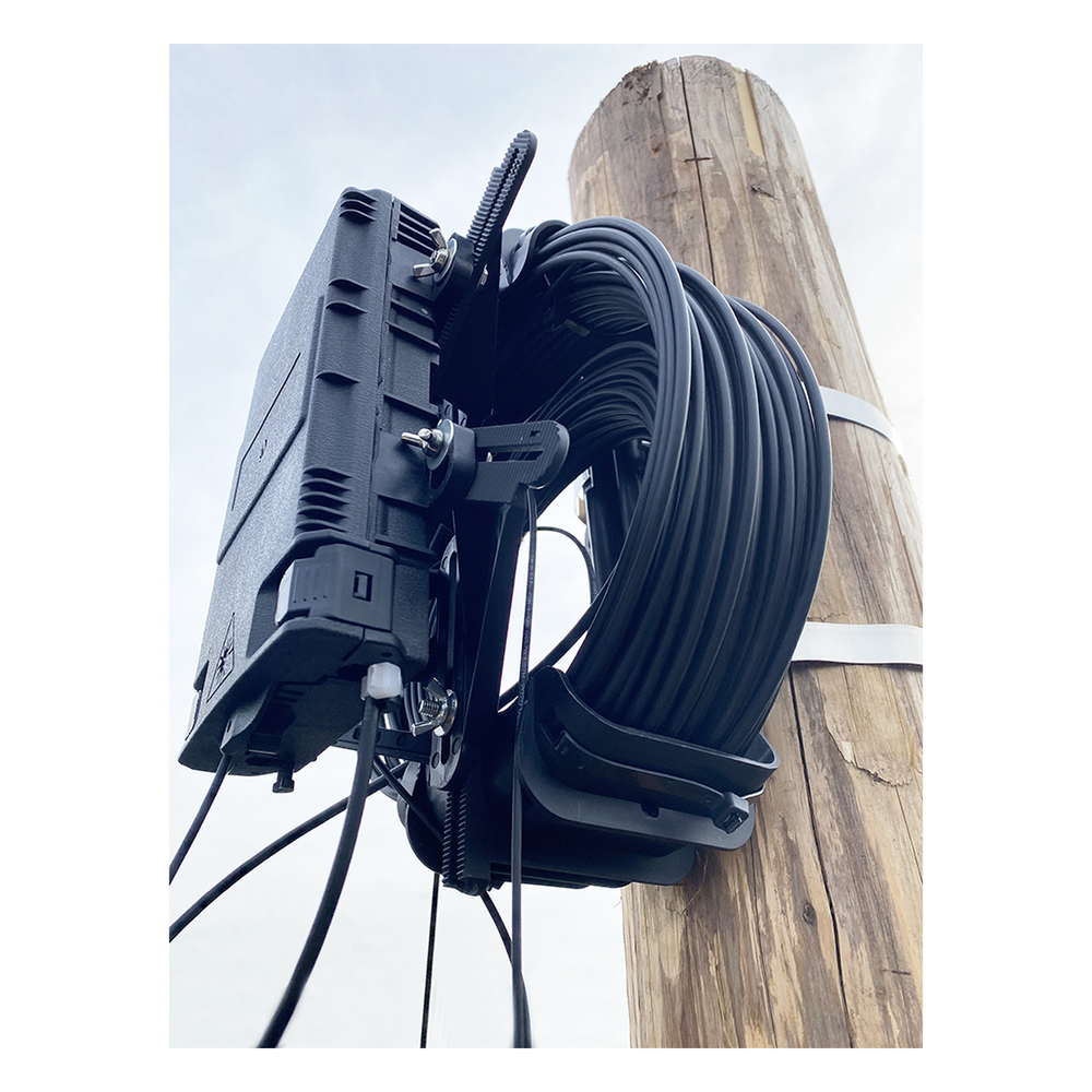 Bracket para Montaje de Caja de Empalme LinkedPro LP-CSSB
