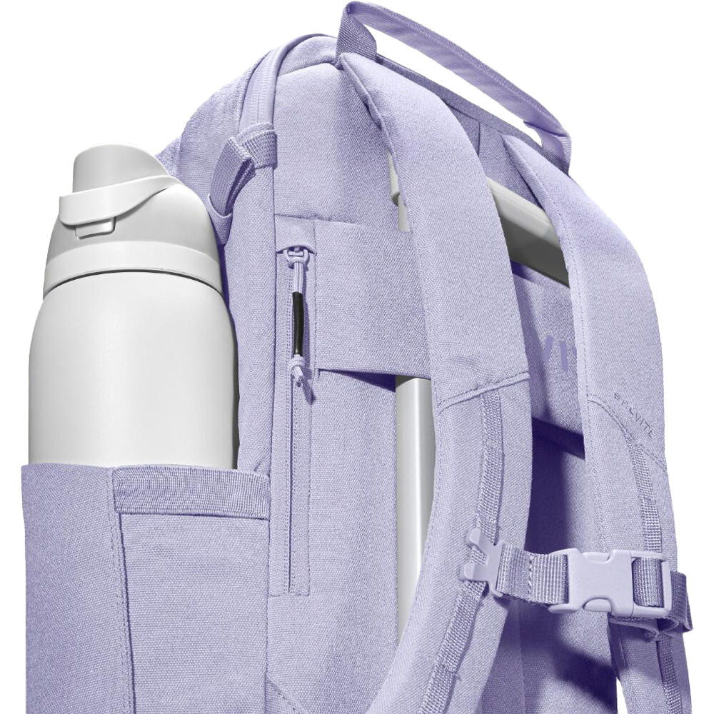 Mochila Brevite The Jumper 2026 Edición (Lavender Dream, 18L) - puertos y conexiones