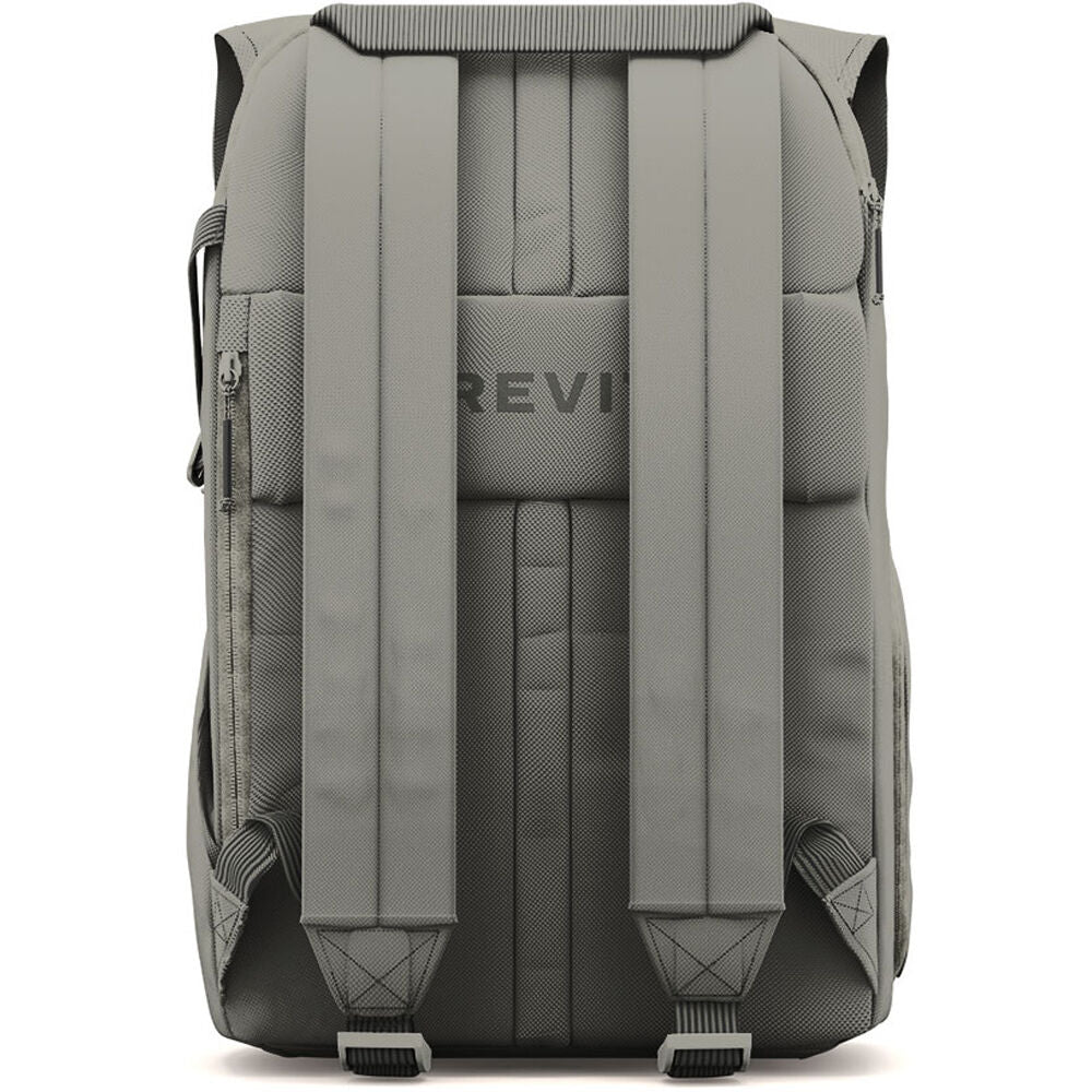 Mochila Brevite The Runner (Charcoal, 18L) - puertos y conexiones