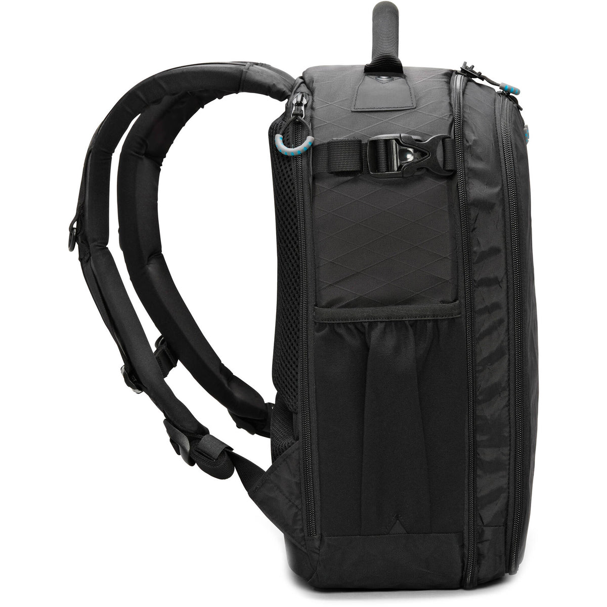 Mochila Gura Gear Kiboko 2.0 (Negro, 16L+) - puertos y conexiones