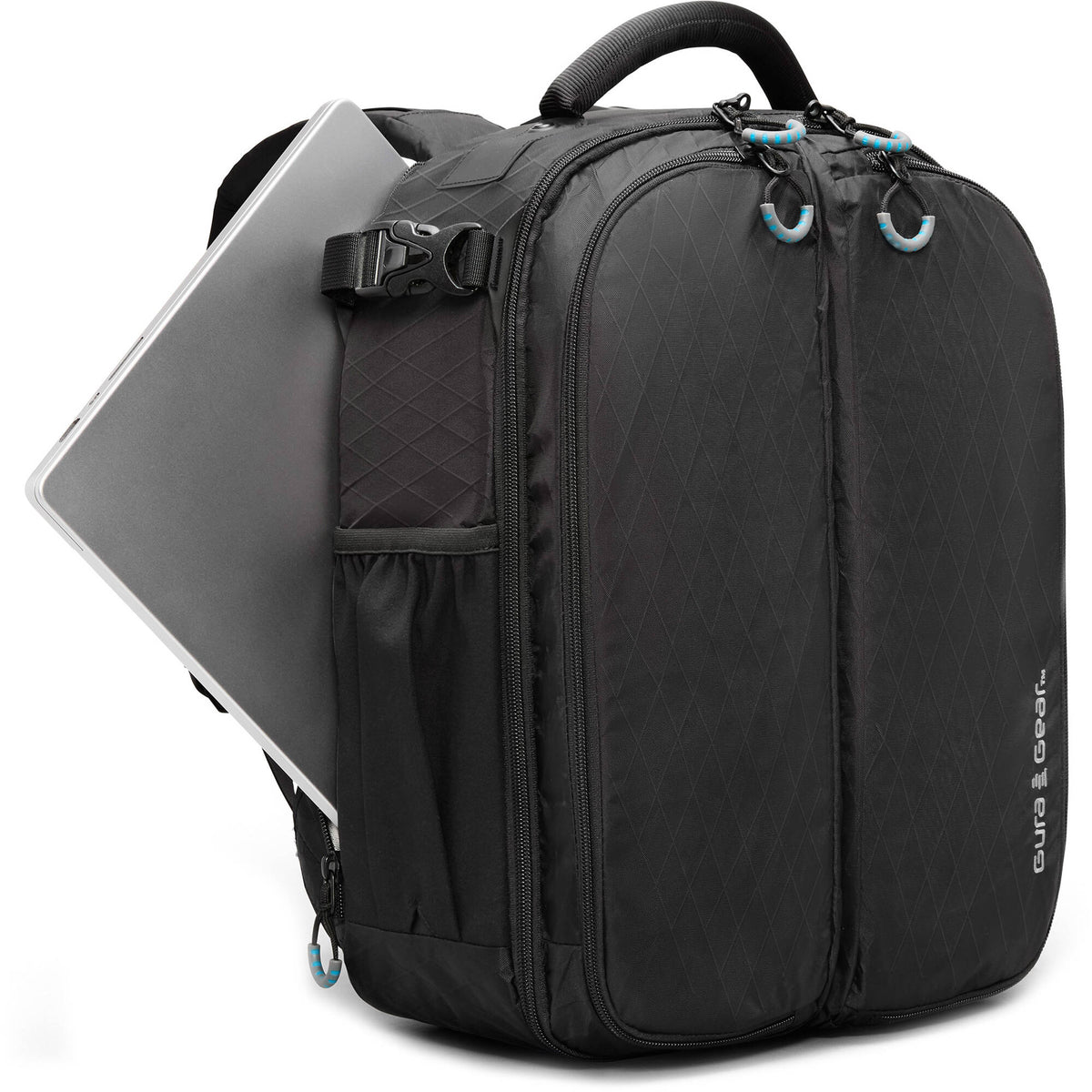 Mochila Gura Gear Kiboko 2.0 (Negro, 16L+) - en uso
