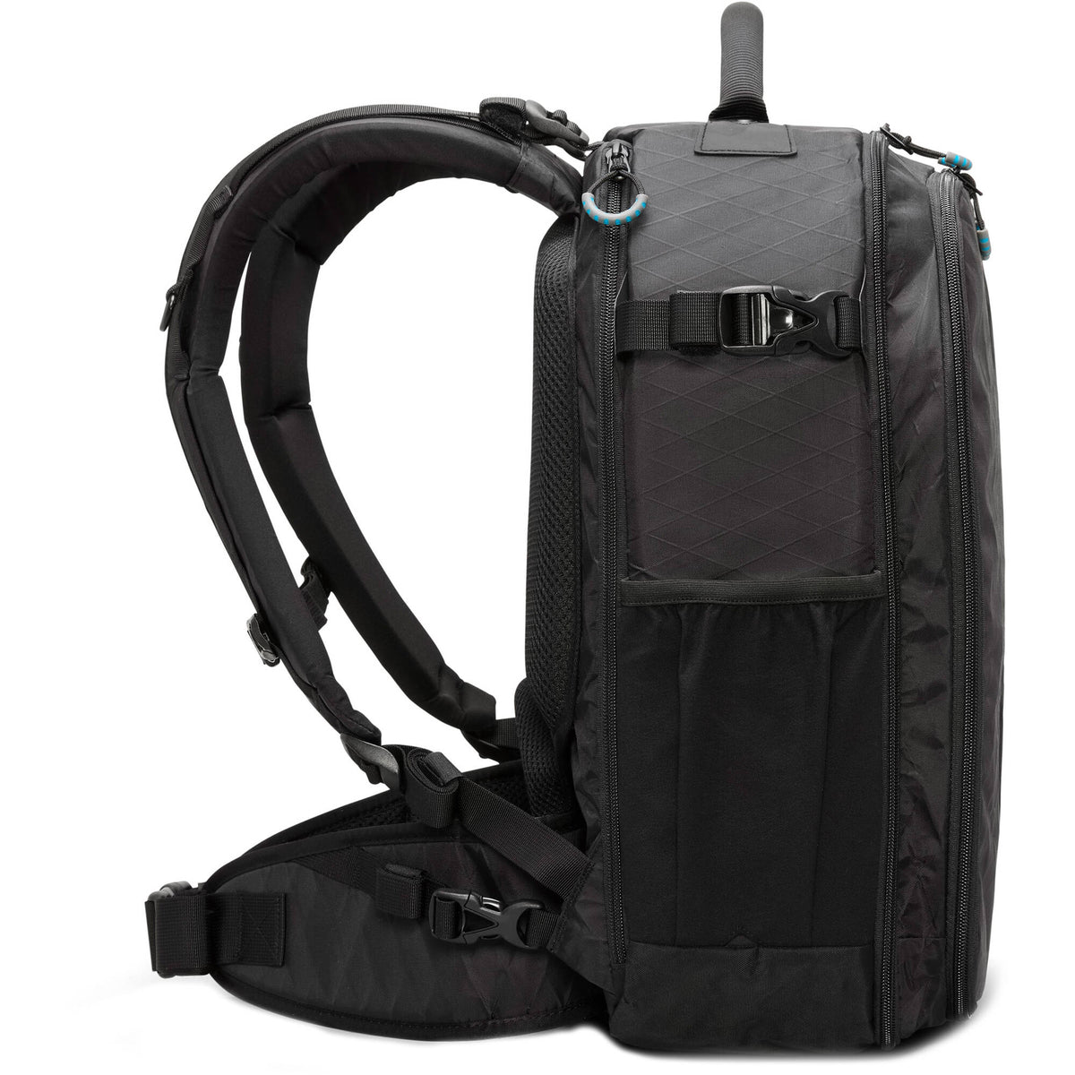 Mochila Gura Gear Kiboko 2.0 (Negro, 22L+) - puertos y conexiones