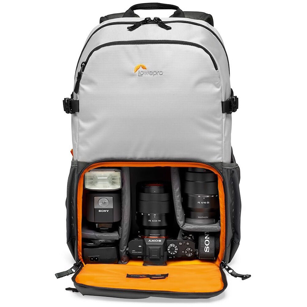 Mochila Lowepro Truckee BP 250 LX (Gris, 18L) - puertos y conexiones