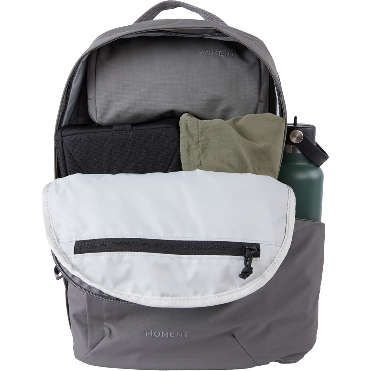 Mochila Moment Everything (Negro, 21L) - vista frontal