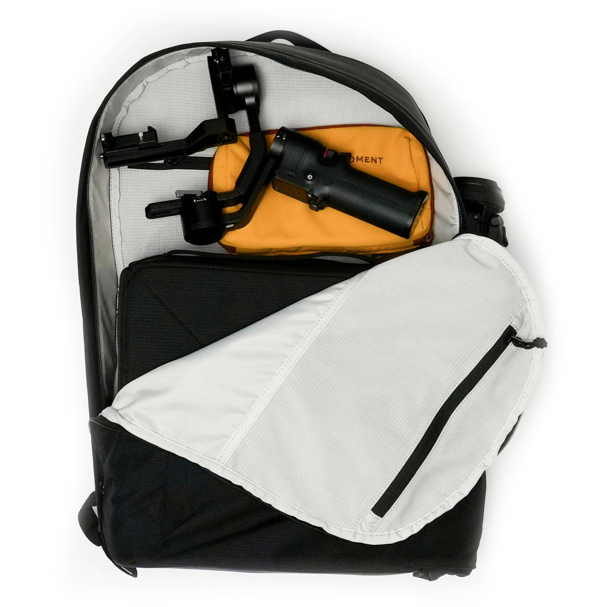 Mochila Moment Everything (Negro, 28L) - vista frontal