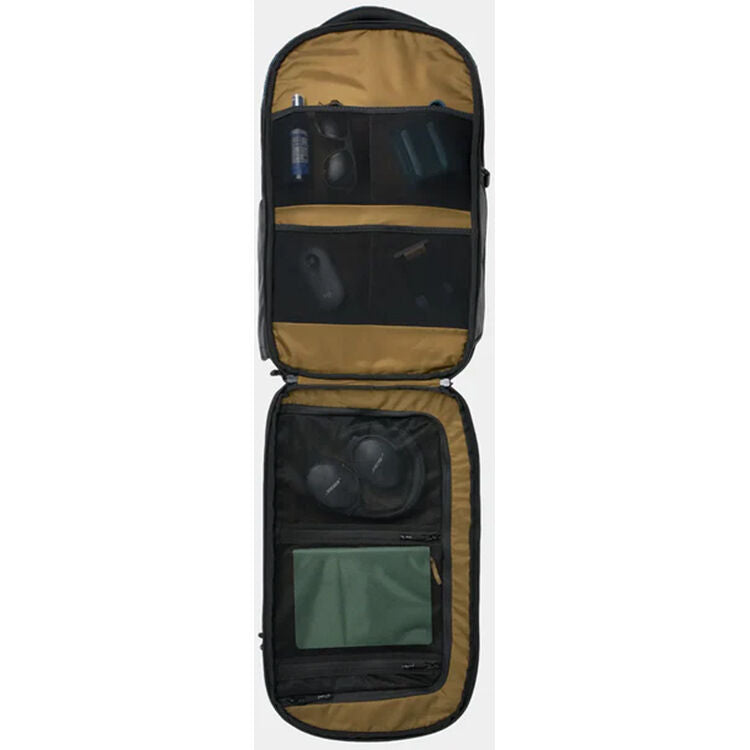 Mochila Nomatic McKinnon V2 (35L, Negro) - vista frontal