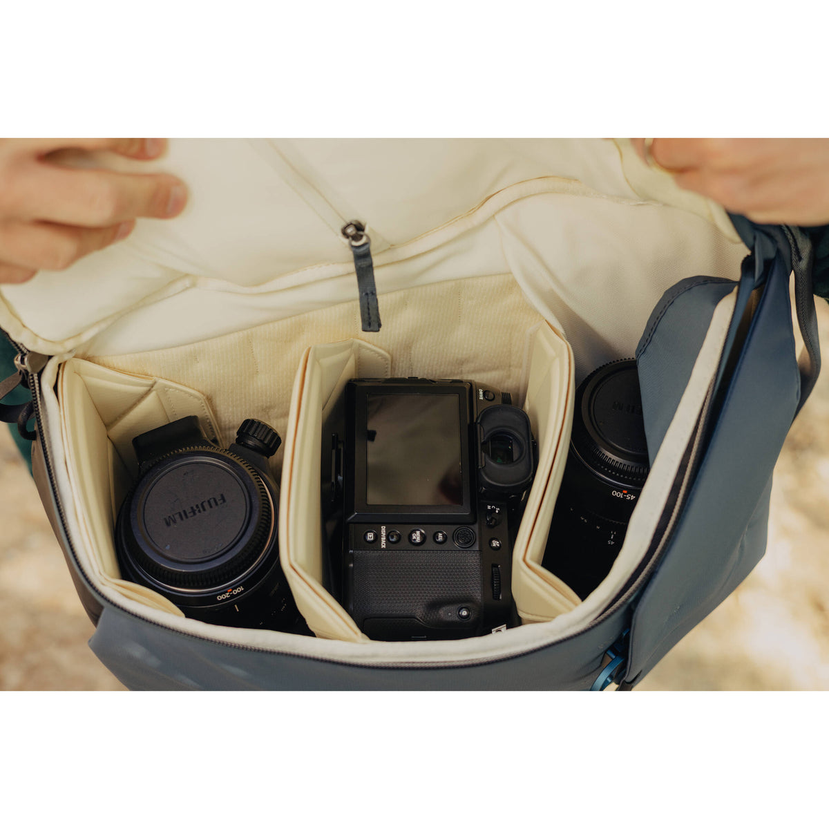 Mochila Peak Design Everyday (Ocean, 20L) - detalle