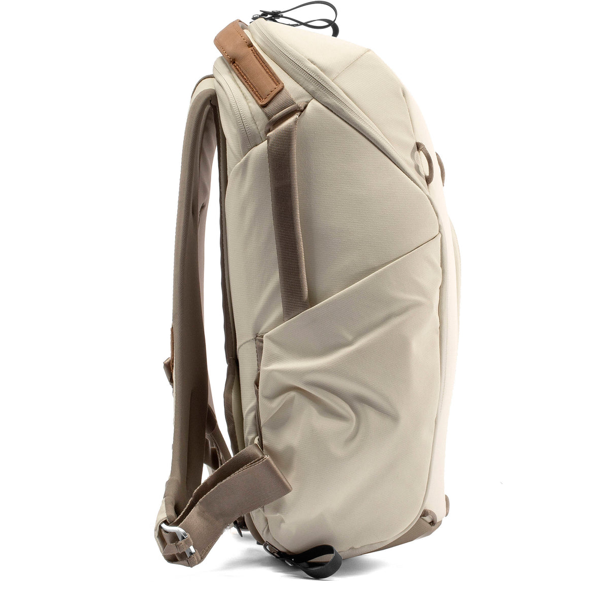 Mochila Peak Design Everyday Zip (Bone Beige, 15L) - vista lateral