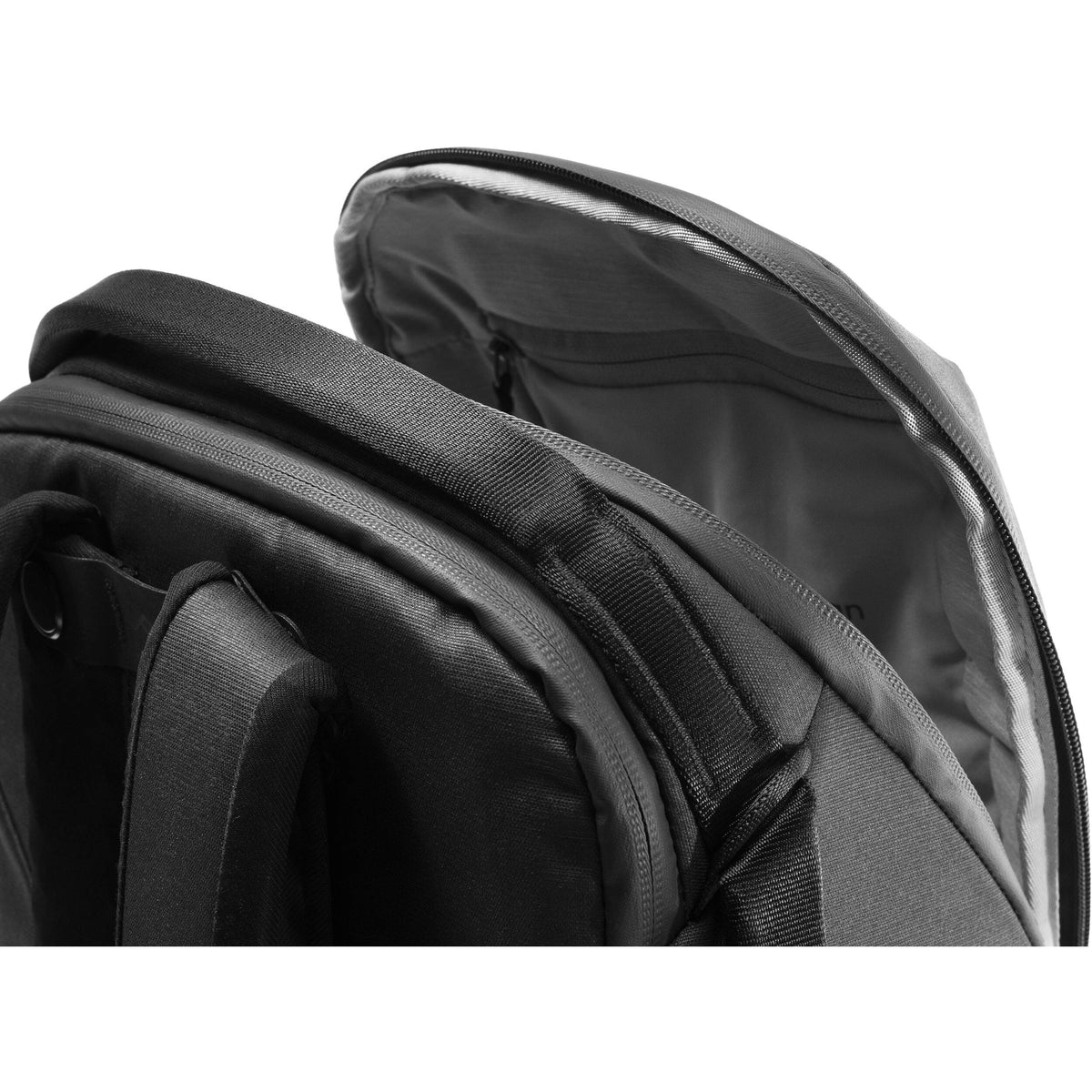 Mochila Peak Design Everyday Zip (Negro, 20L) - detalle