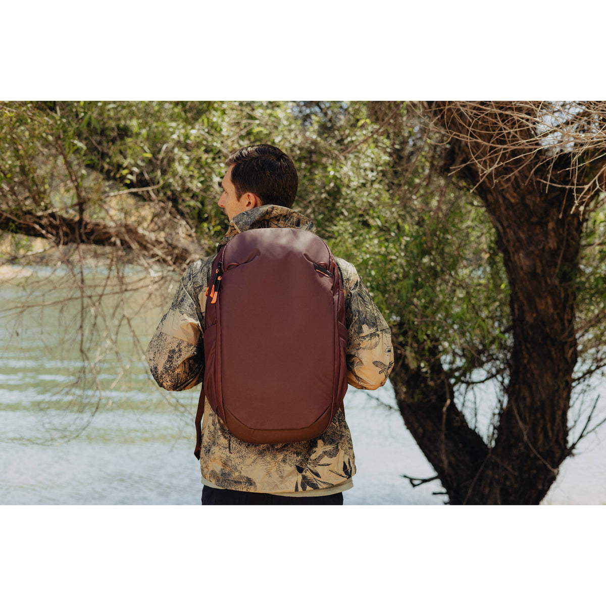 Mochila Peak Design Travel (Eclipse, 30L) - detalle