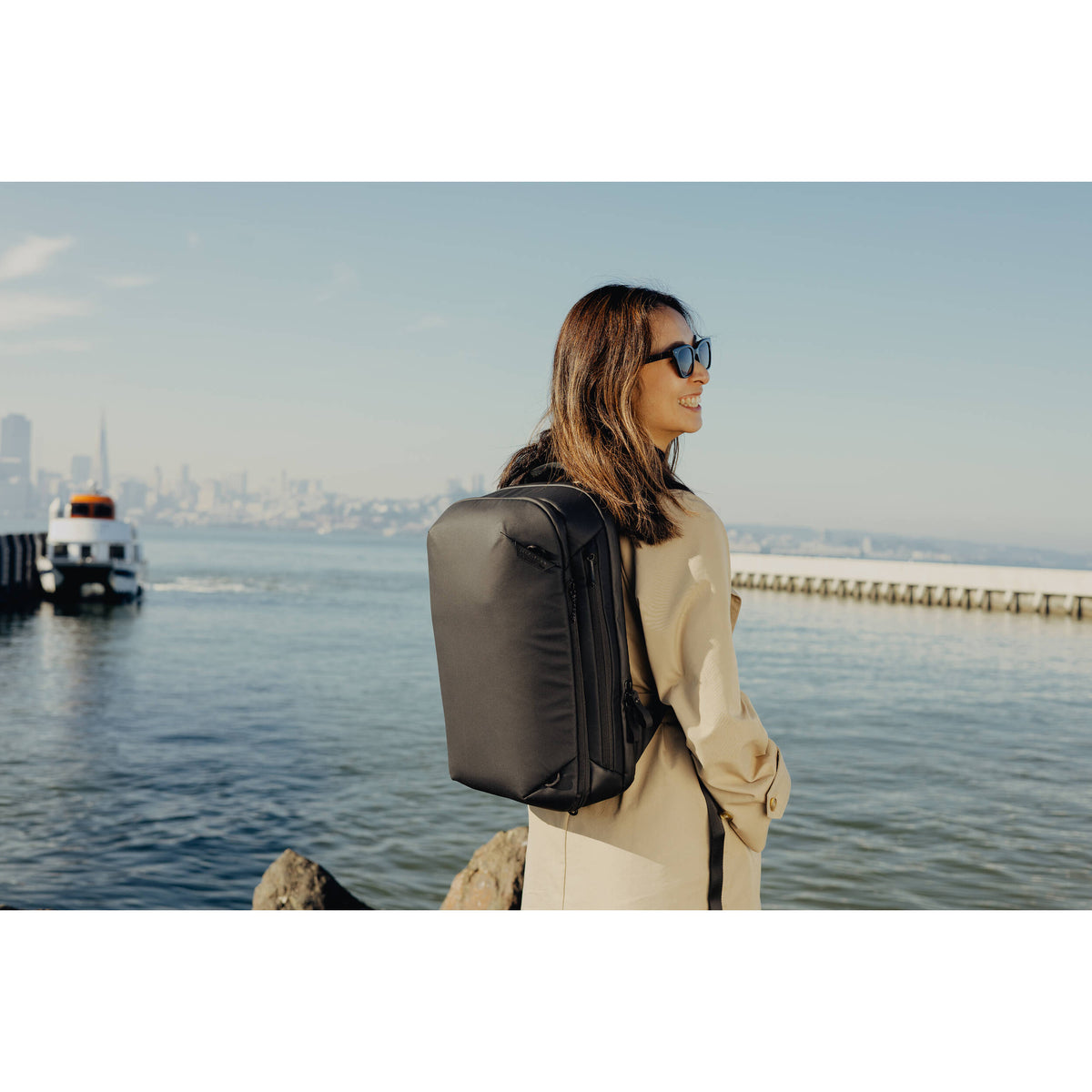 Mochila Peak Design Travel (Negro, 20L) - detalle