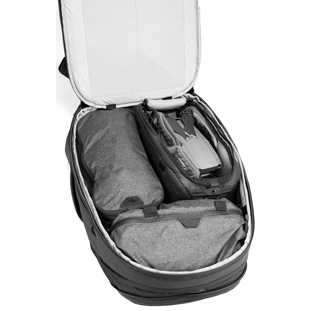 Mochila Peak Design Travel (Negro, 30L) - detalle
