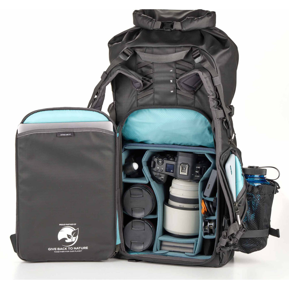 Mochila Shimoda Designs Action X50 V2 (Negro, 50L) - puertos y conexiones