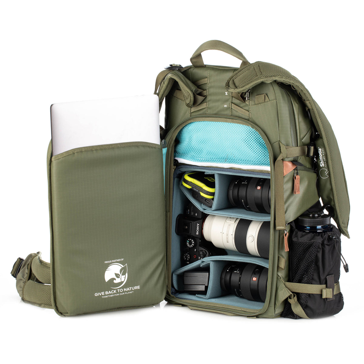 Mochila Shimoda Designs Explore v2 30 Photo Starter Kit (Army Verde, 30L) - puertos y conexiones