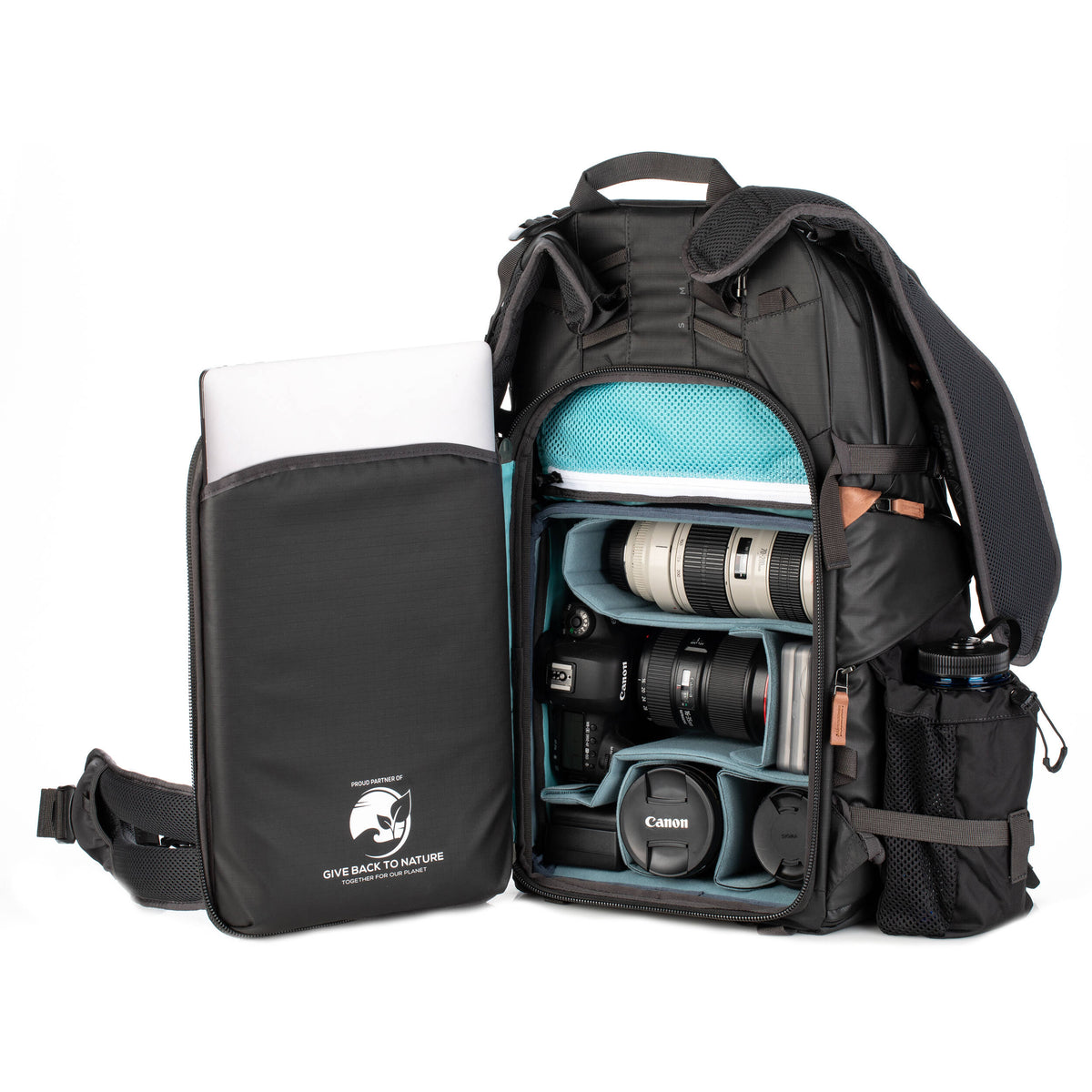 Mochila Shimoda Designs Explore v2 35 Photo (Negro) - puertos y conexiones