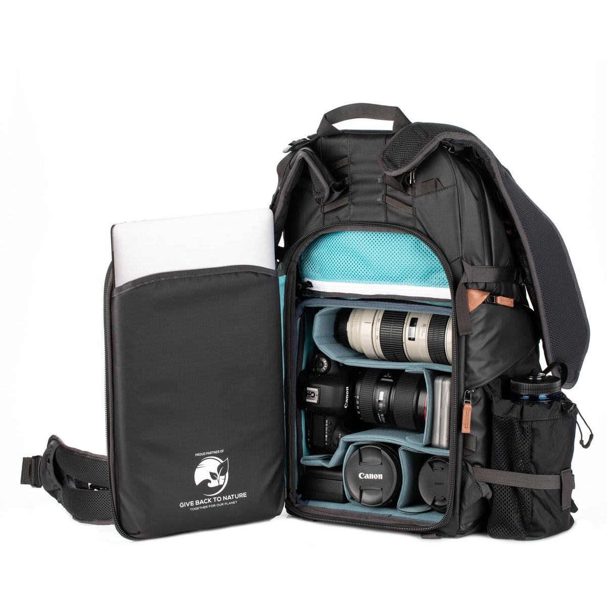 Mochila Shimoda Designs Explore v2 35 Photo Starter Kit (Negro) - puertos y conexiones