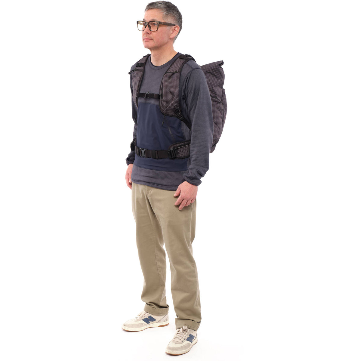 Mochila Shimoda Designs Side Lite 22 Starter Kit (Negro/Blanco) - contenido de la caja