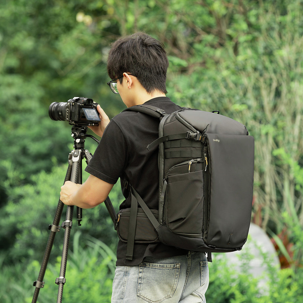 Mochila SmallRig Professional Outdoor (Negro, 25L) - contenido de la caja