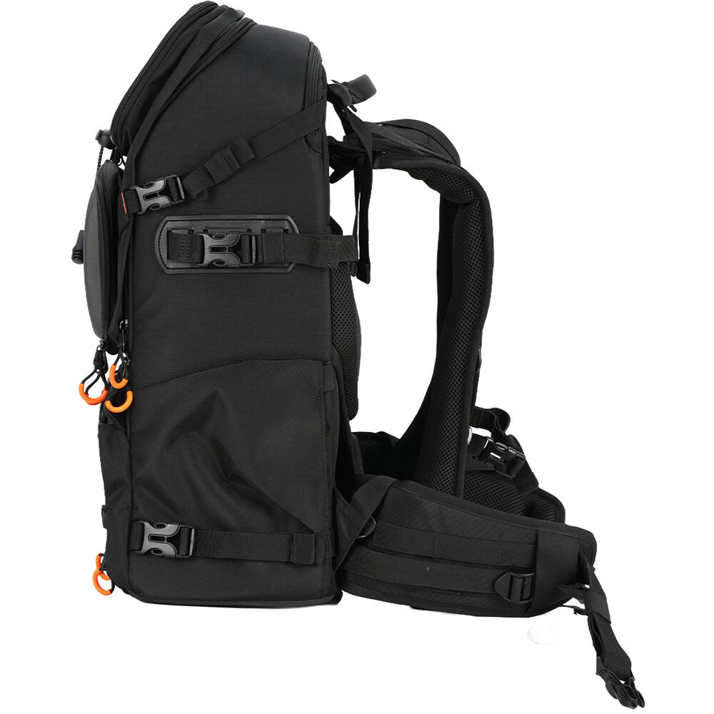 Mochila TARION PB-02 (30L, Negro) - puertos y conexiones
