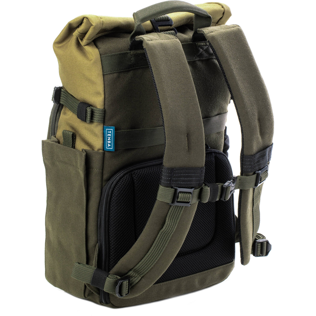 Mochila Tenba Fulton v2 10L Photo (Arena/Verde Oliva) - puertos y conexiones