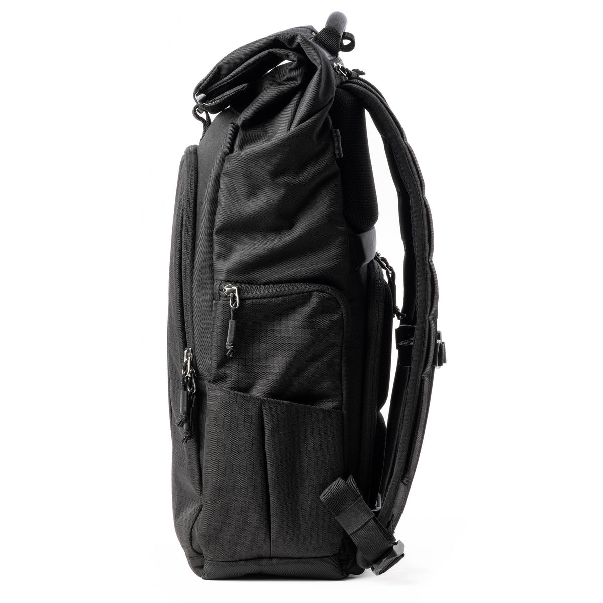 Mochila Think Tank Photo FocusPoint Rolltop (Asphalt Negro, 30 L) - vista lateral