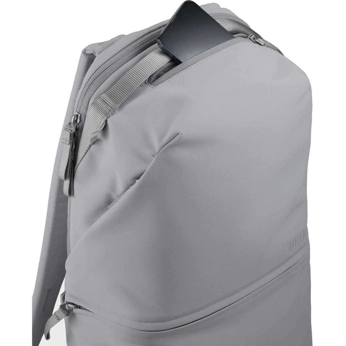 Mochila Urth Arkose con inserto para cámara (Gris Stone, 20L) - puertos y conexiones