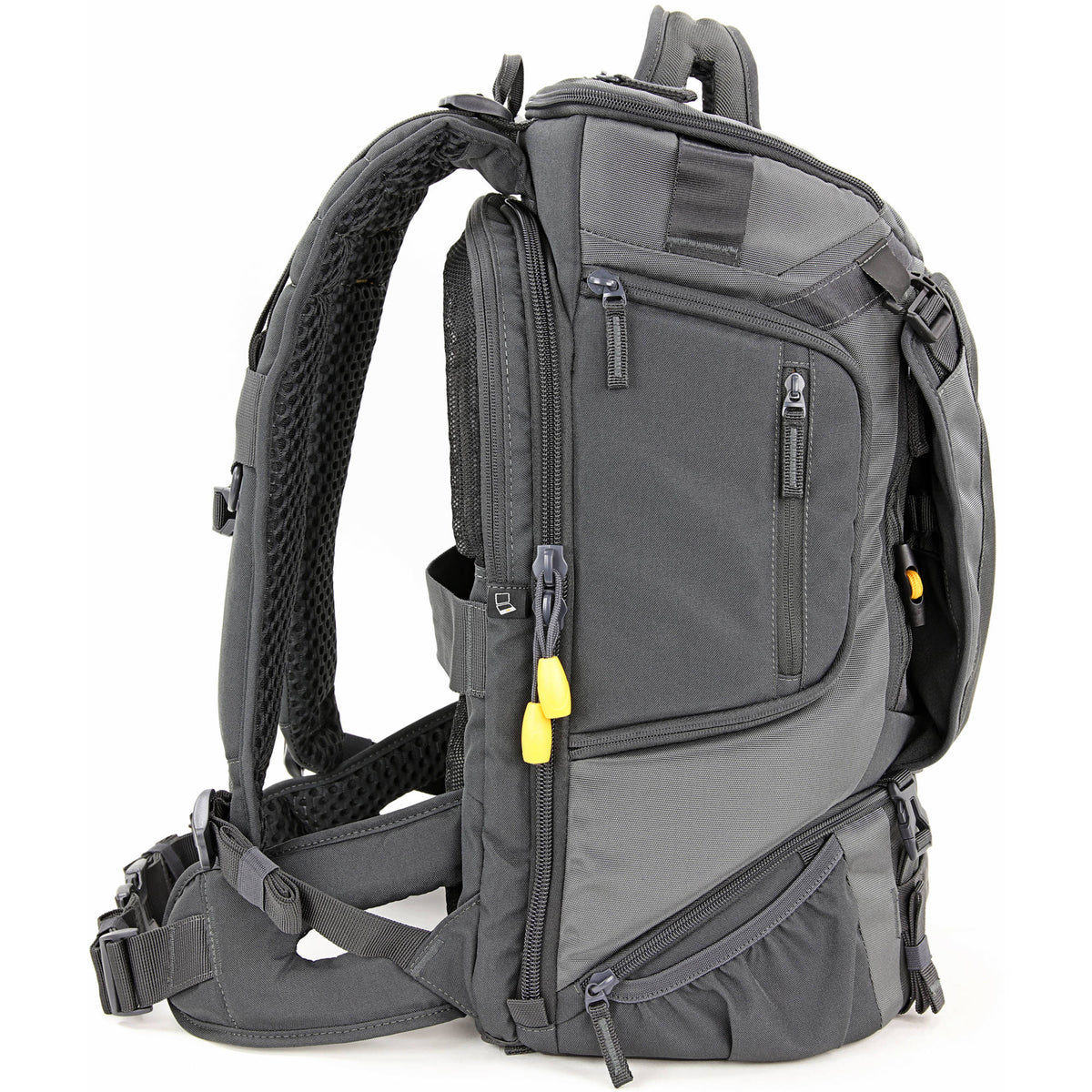 Mochila Vanguard Alta Sky 51D (Gris Oscuro, 32L) - contenido de la caja