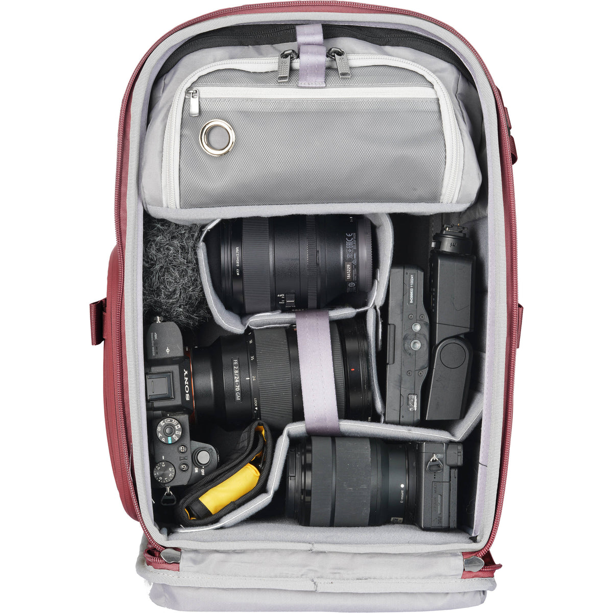 Mochila Vanguard VEO Metro (Magenta, 20L) - vista trasera
