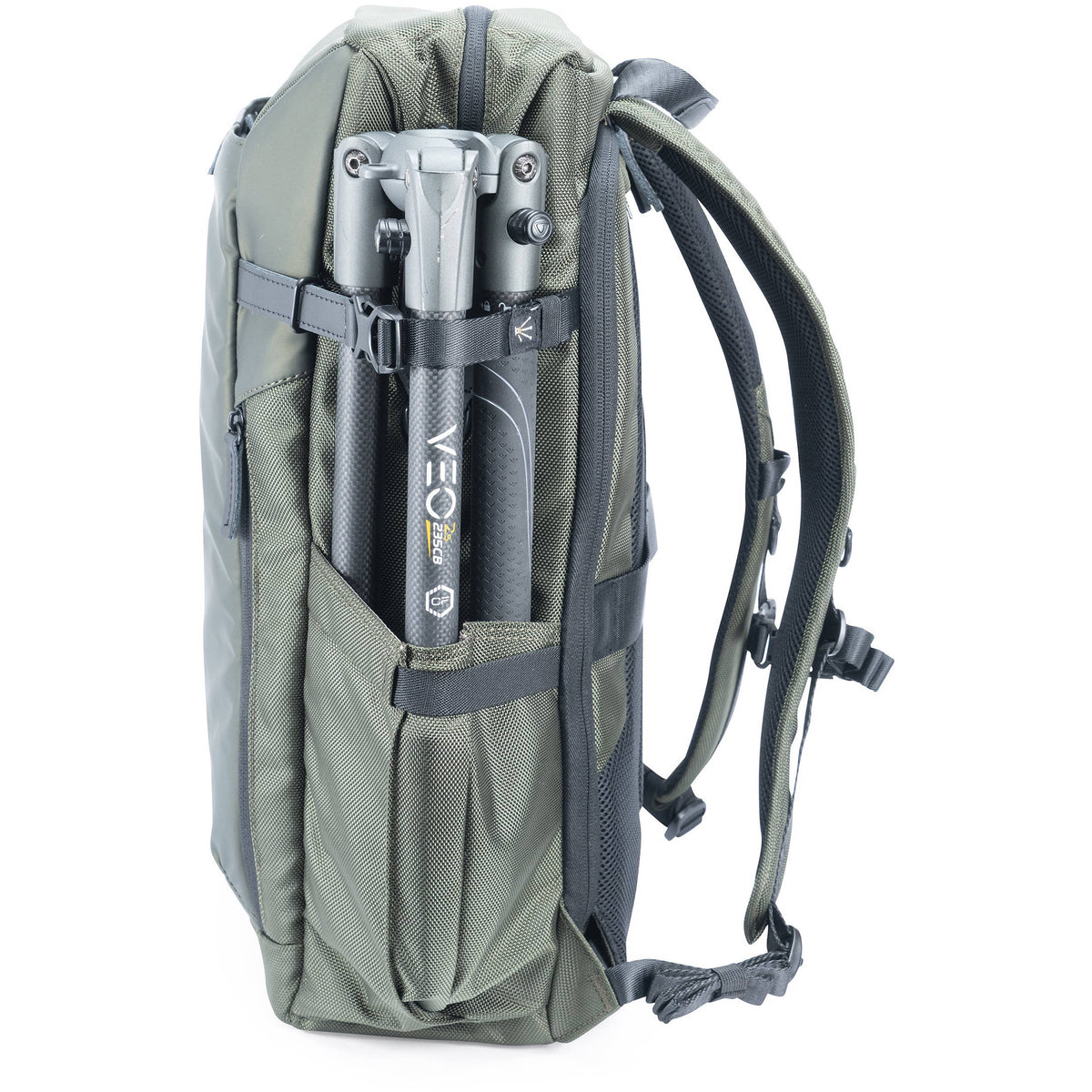 Mochila Vanguard VEO Select 49 (Verde) - en uso