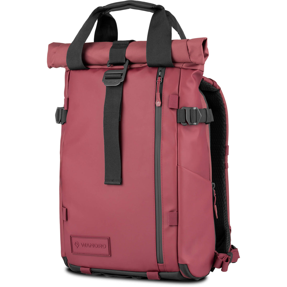 Mochila WANDRD PRVKE 15 Photo Bundle (Rhonde Burgundy, 15L) - puertos y conexiones