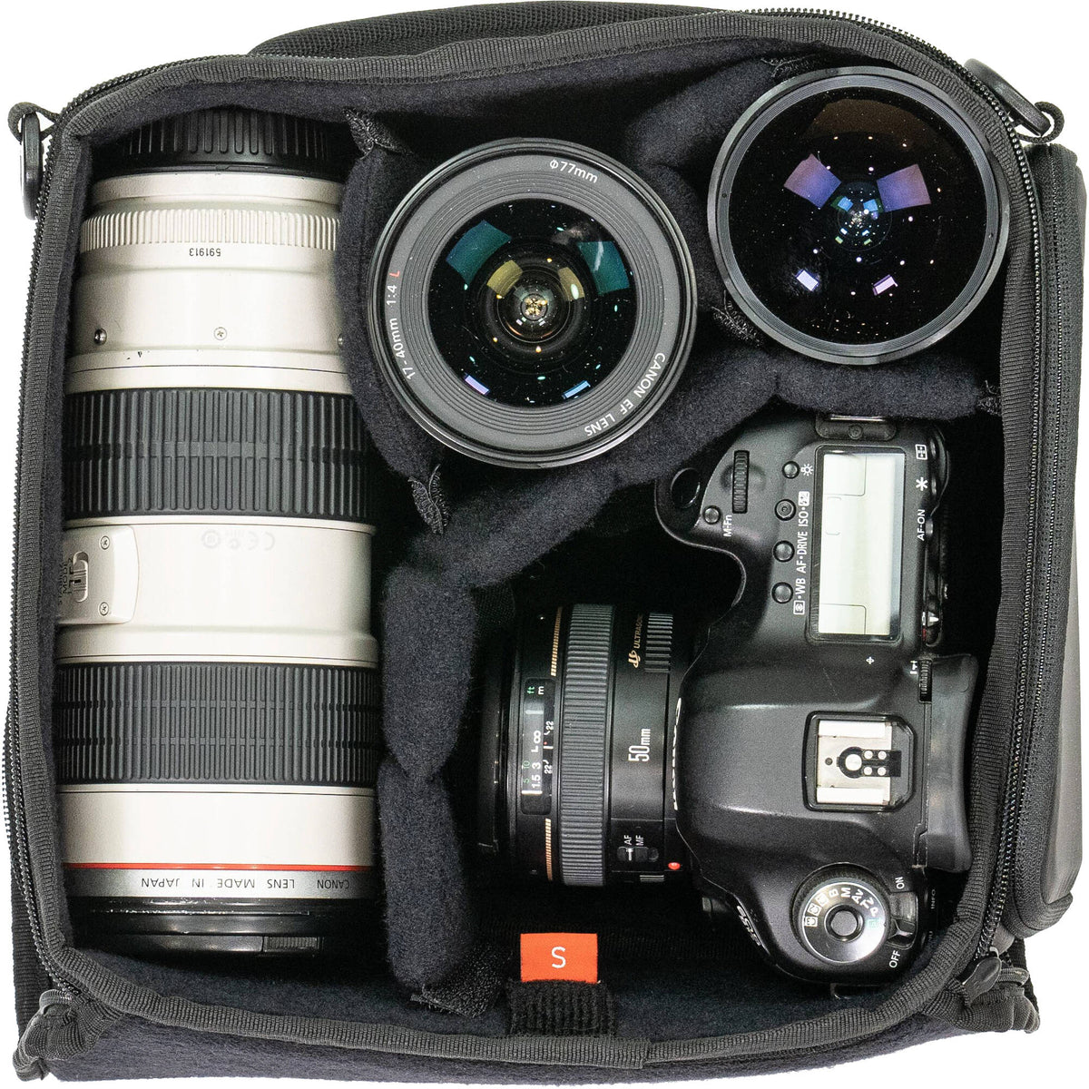 Mochila WANDRD PRVKE V3 con Photo Bundle (Yuma Beige, 31L) - vista frontal