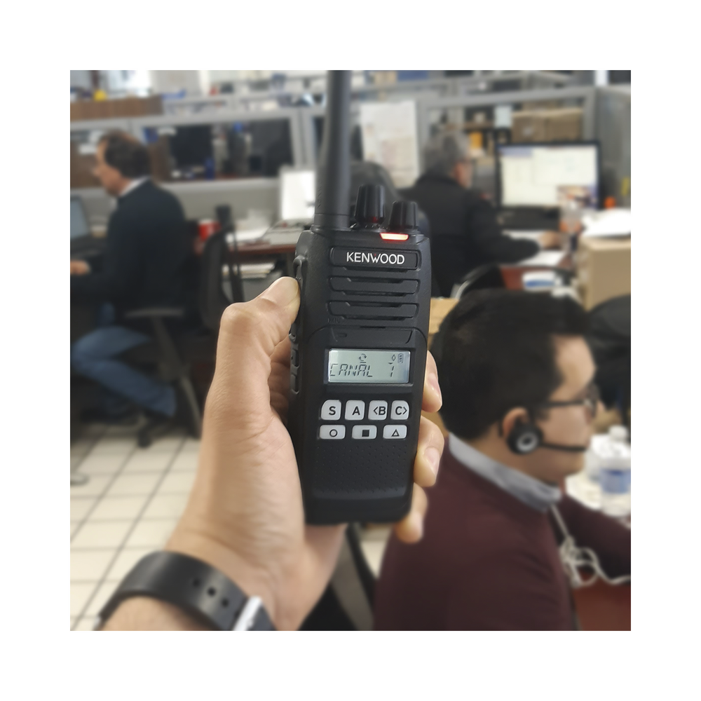 Radio Portátil Kenwood NX-1300-NK4 UHF 5 W 64 canales