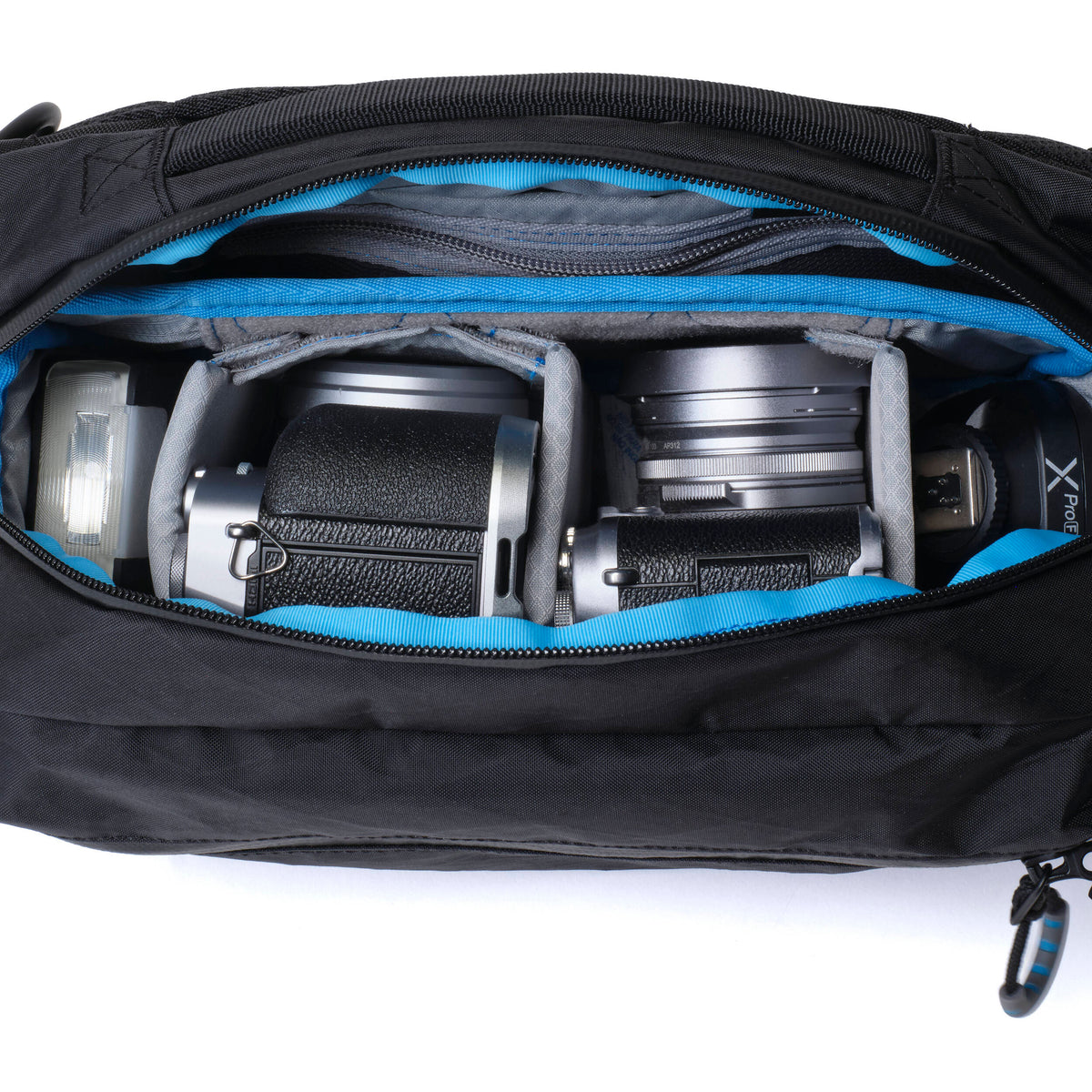 Sling Gura Gear Kiboko City con inserto para cámara (Negro, 6L) - contenido de la caja