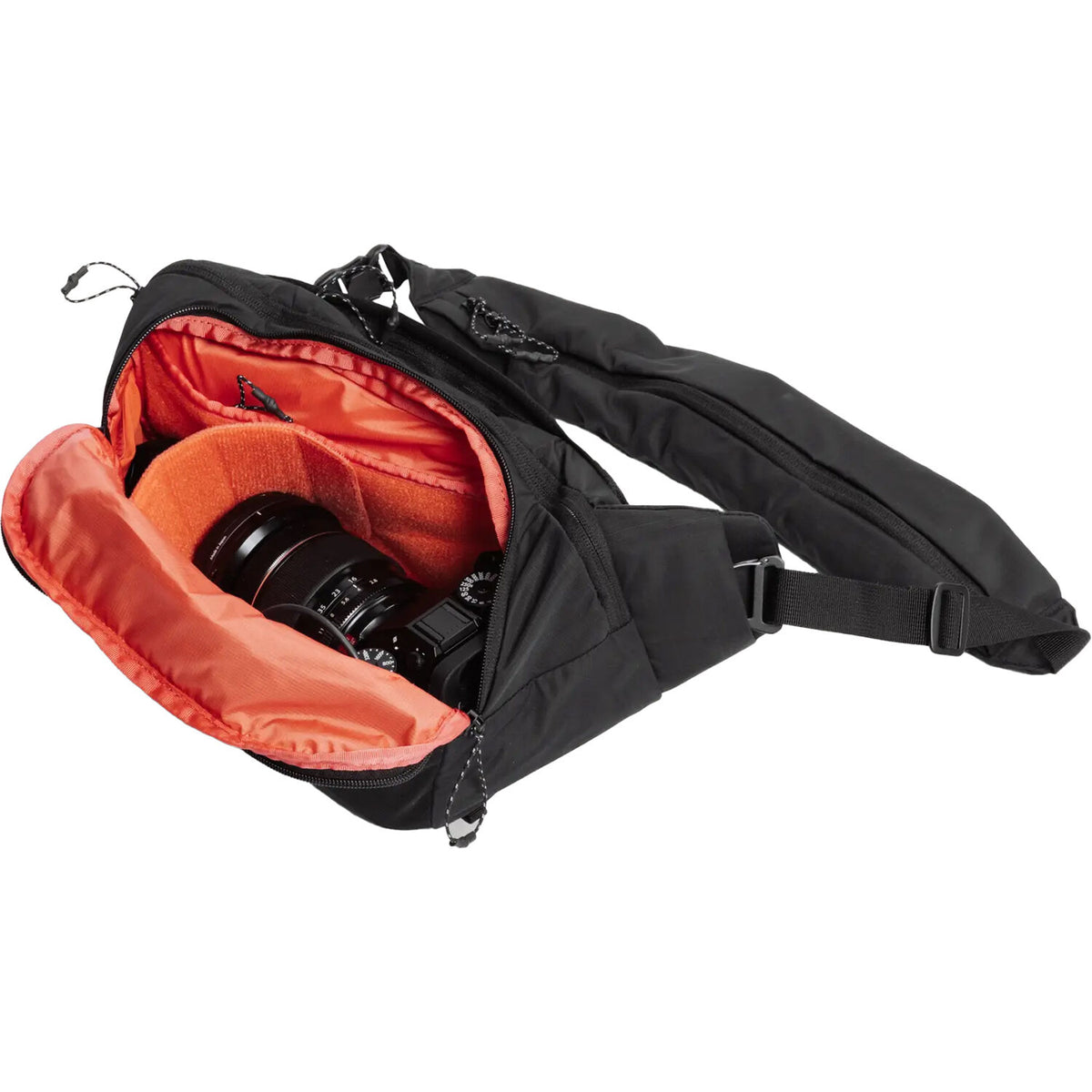 Sling Moment Balance (Negro, 7L) - vista frontal