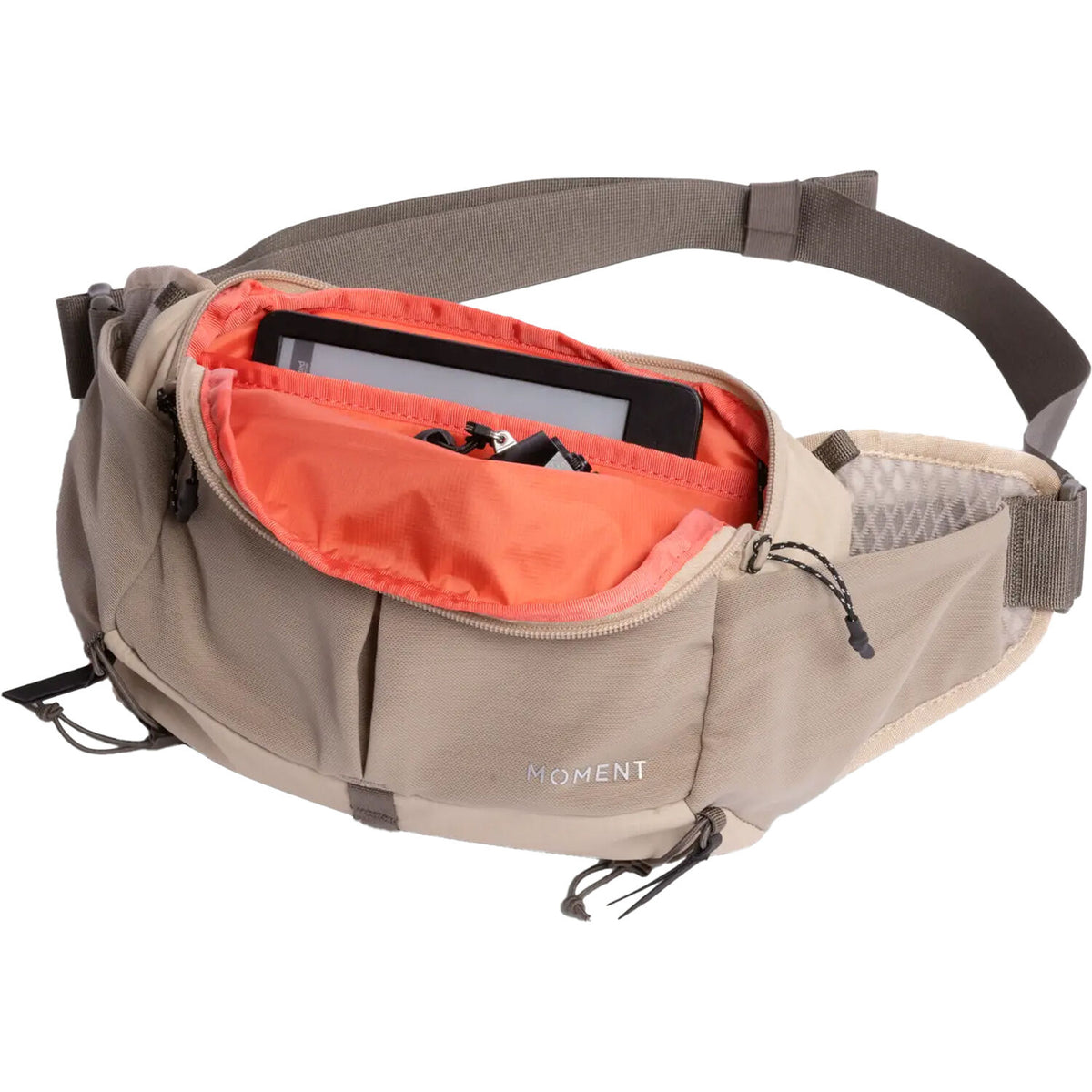 Sling Moment Slate (Desert, 4L) - vista frontal