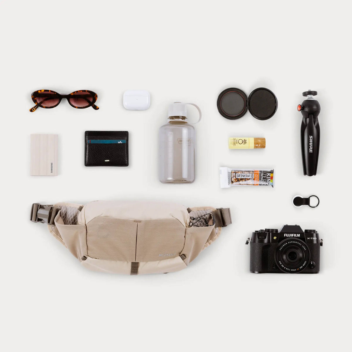 Sling Moment Slate (Desert, 4L) - puertos y conexiones