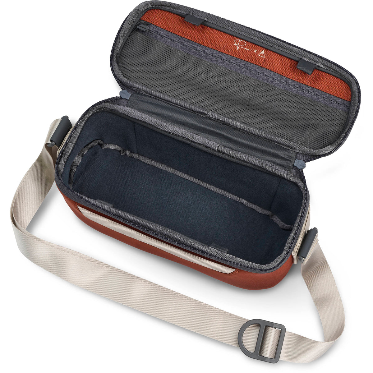 Sling Nomatic LUMA (Rust, 9L) - vista trasera