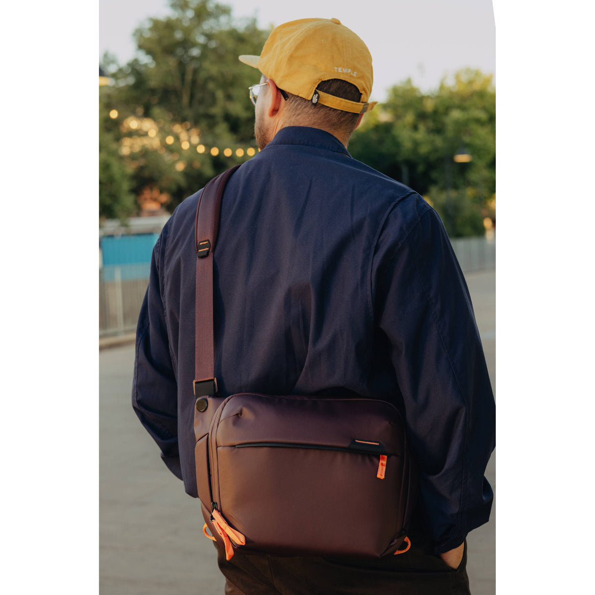 Sling Peak Design Everyday v3 (Eclipse, 6L) - contenido de la caja