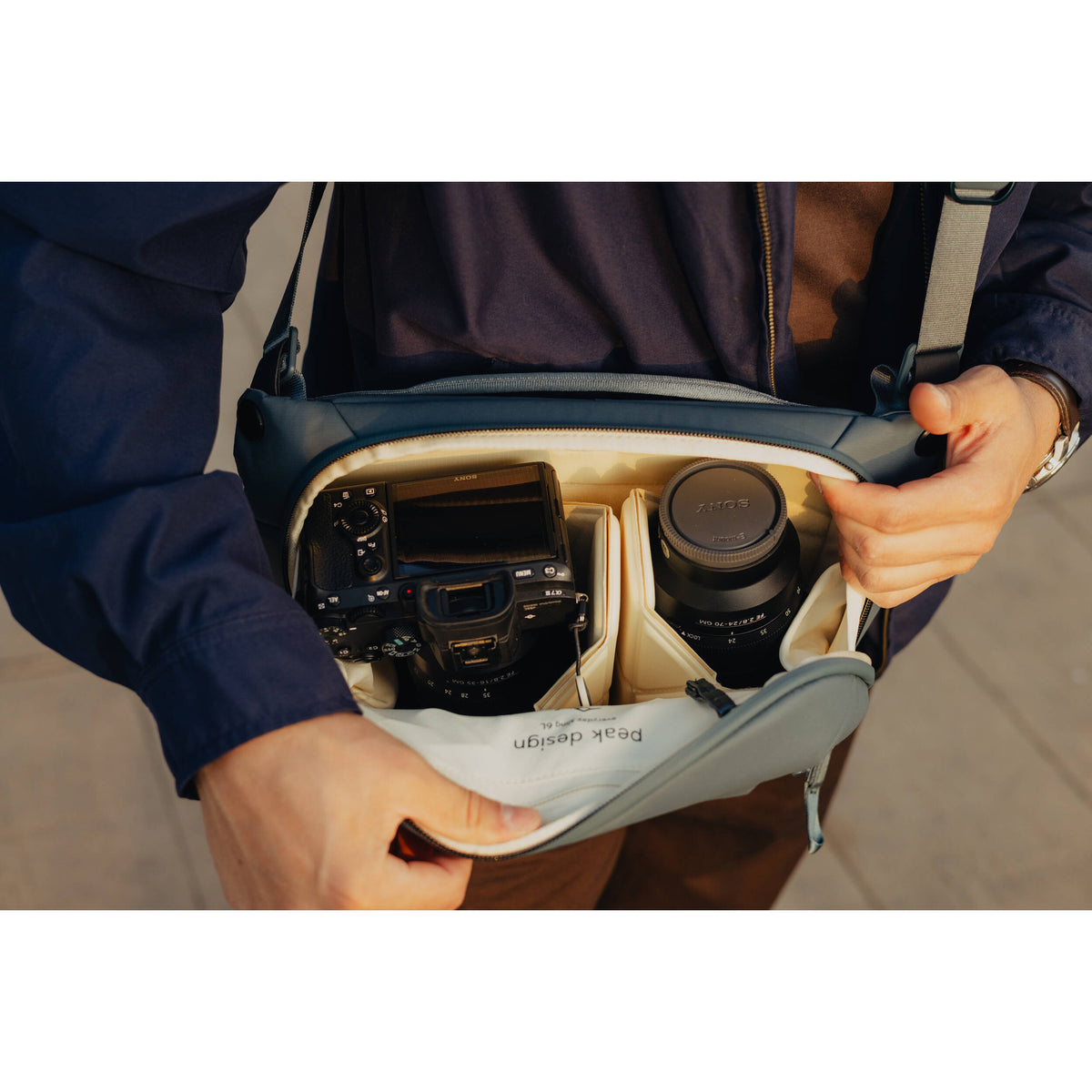 Sling Peak Design Everyday v3 (Ocean, 6L) - detalle