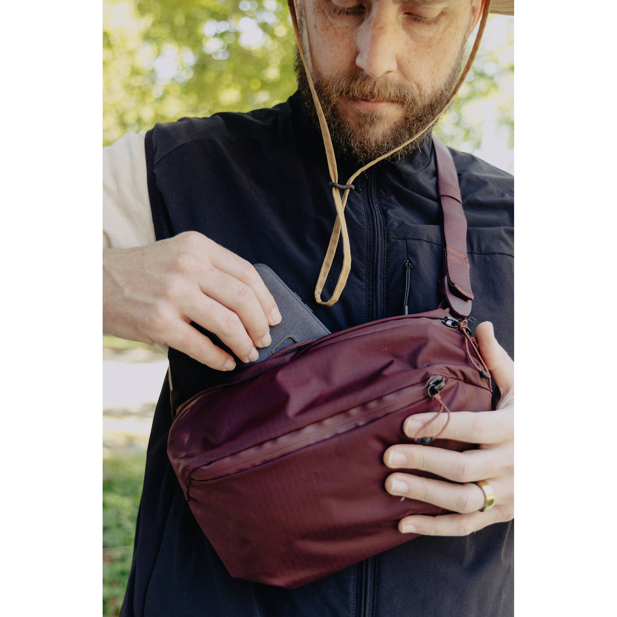 Sling Peak Design Outdoor (Eclipse, 4L) - detalle