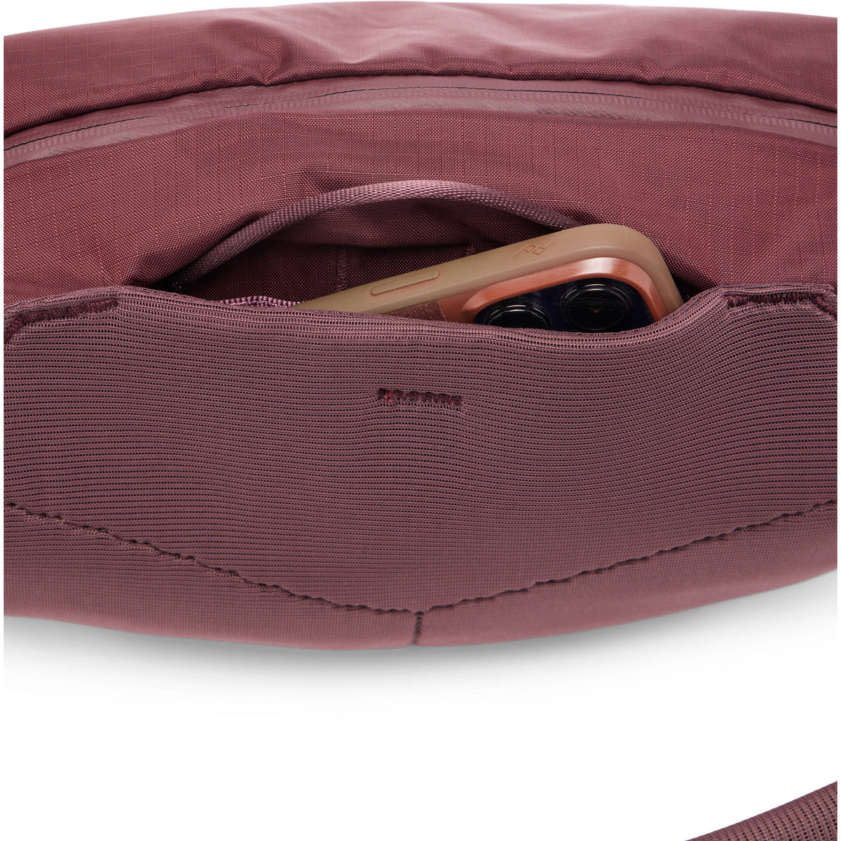 Sling Peak Design Outdoor (Eclipse, 7L) - puertos y conexiones