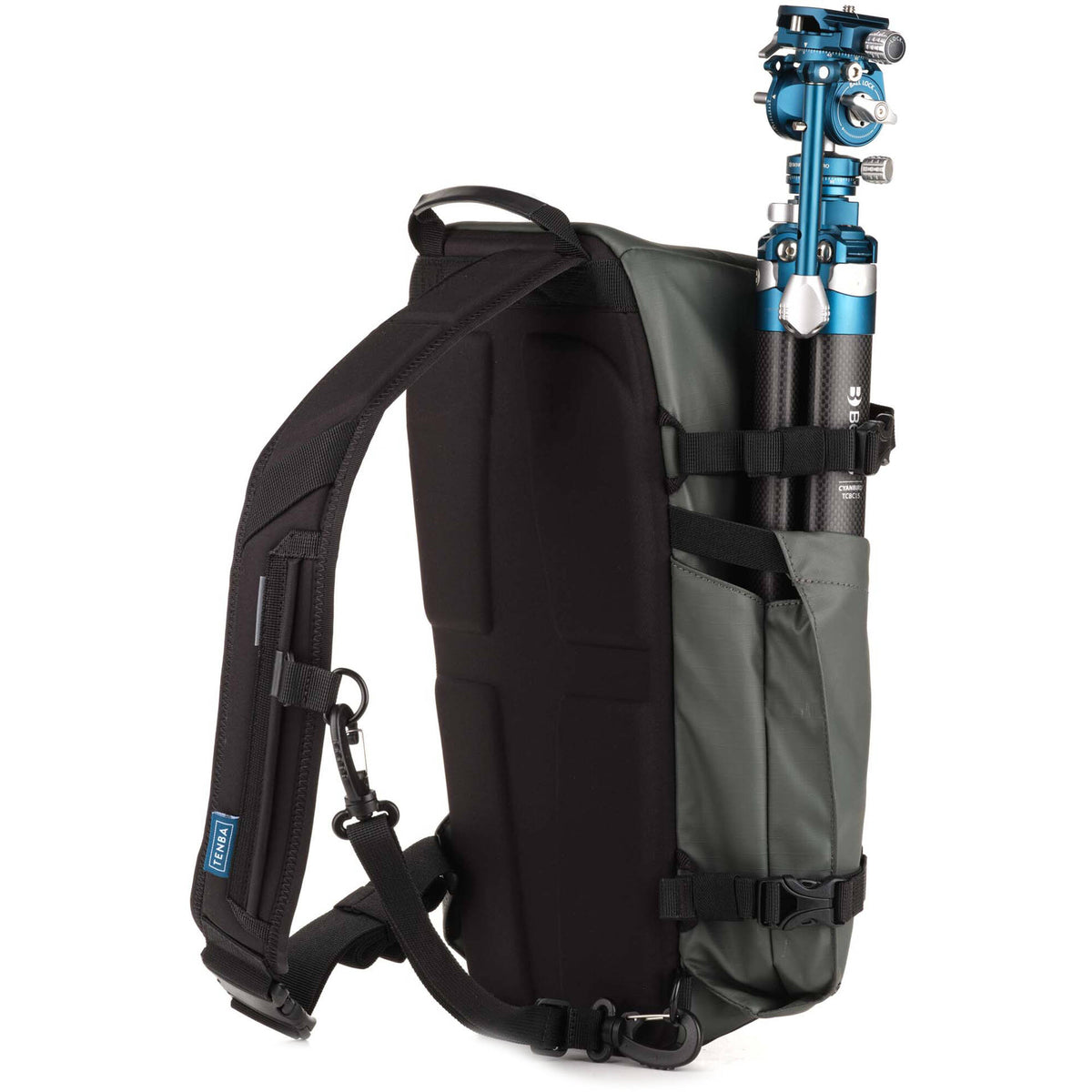 Sling Tenba Solstice V2 (Gris, 12L) - en uso