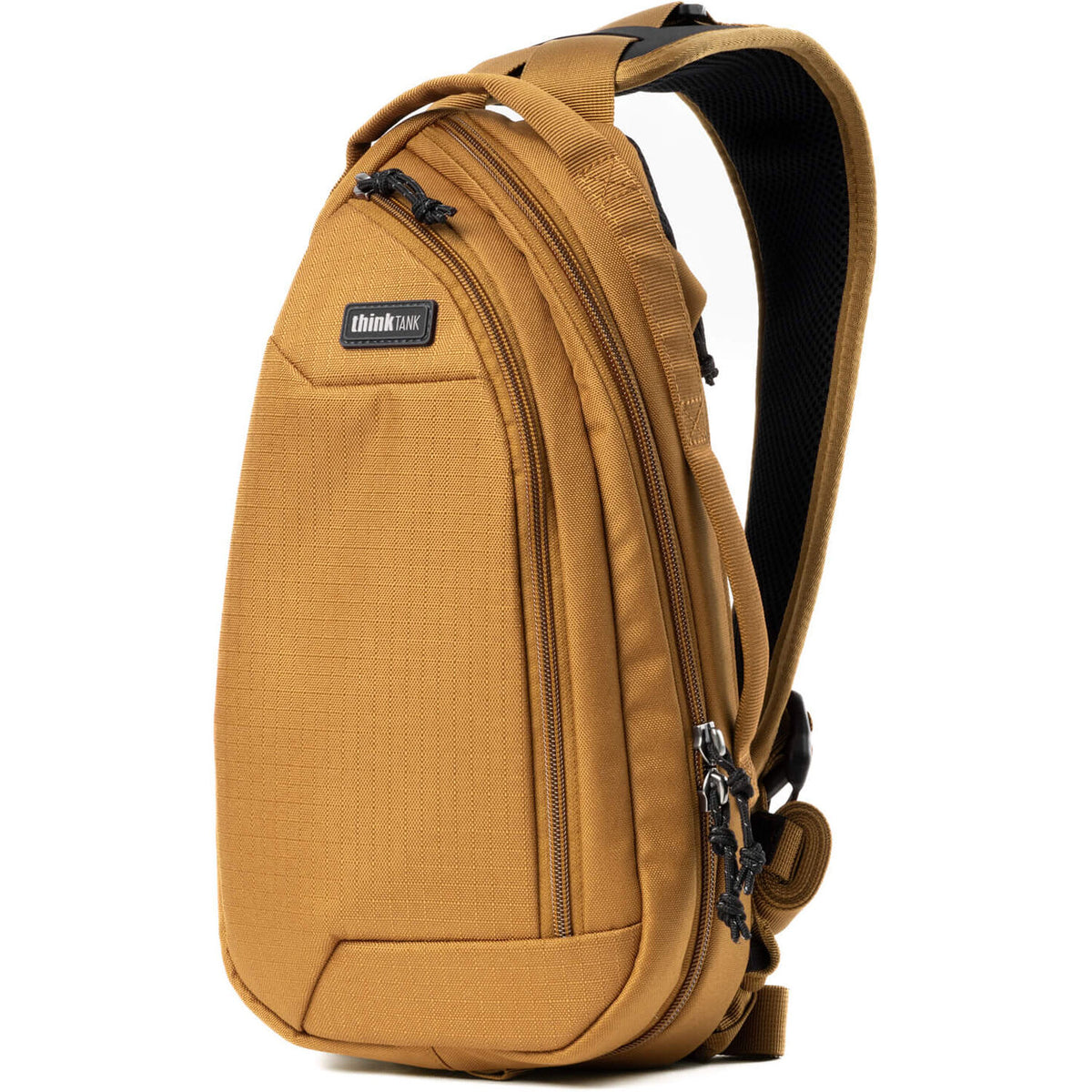 Sling Think Tank Photo TurnStyle (Golden Hour, 5L) - puertos y conexiones