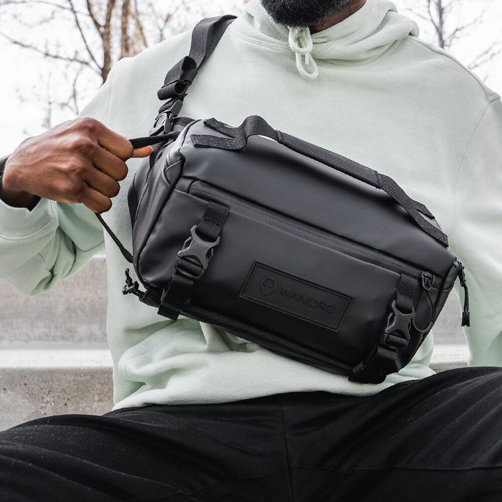 Sling WANDRD ROGUE V1 (Yuma Beige, 9L) - contenido de la caja