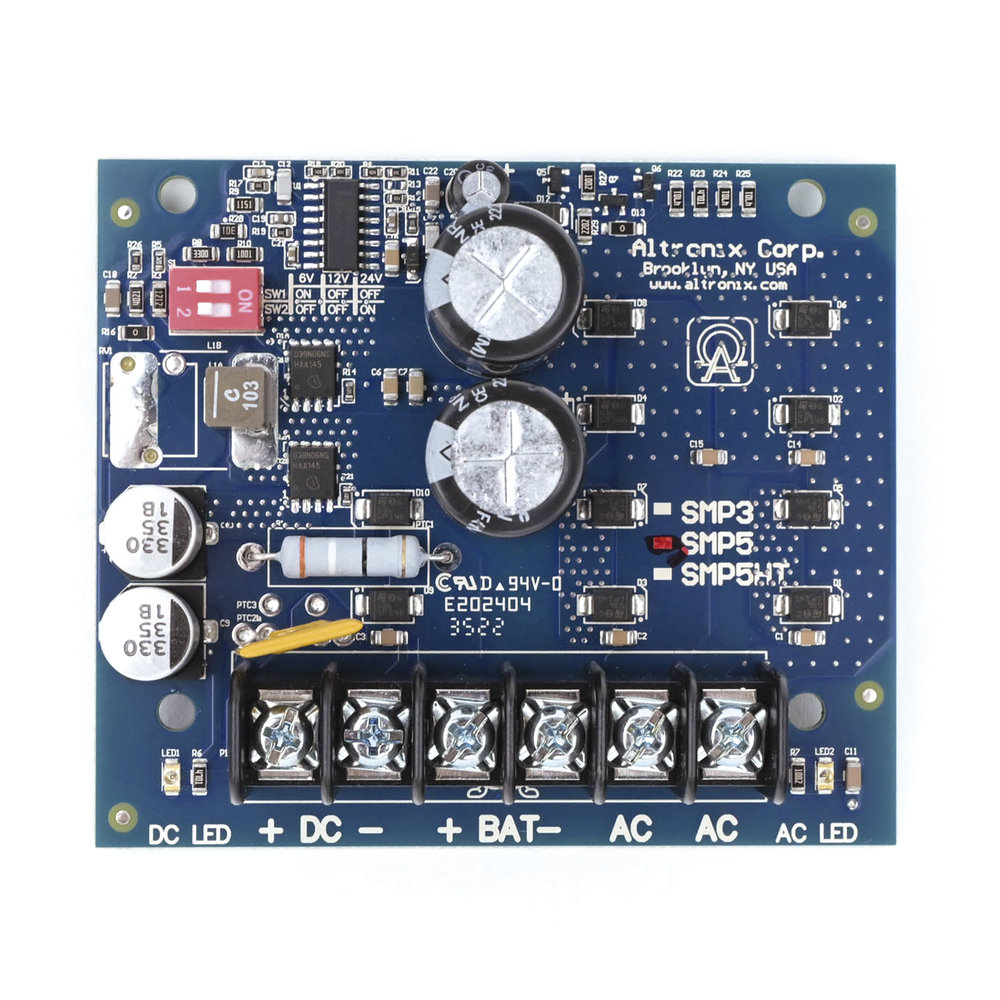 Fuente tipo tarjeta Altronix SMP-5