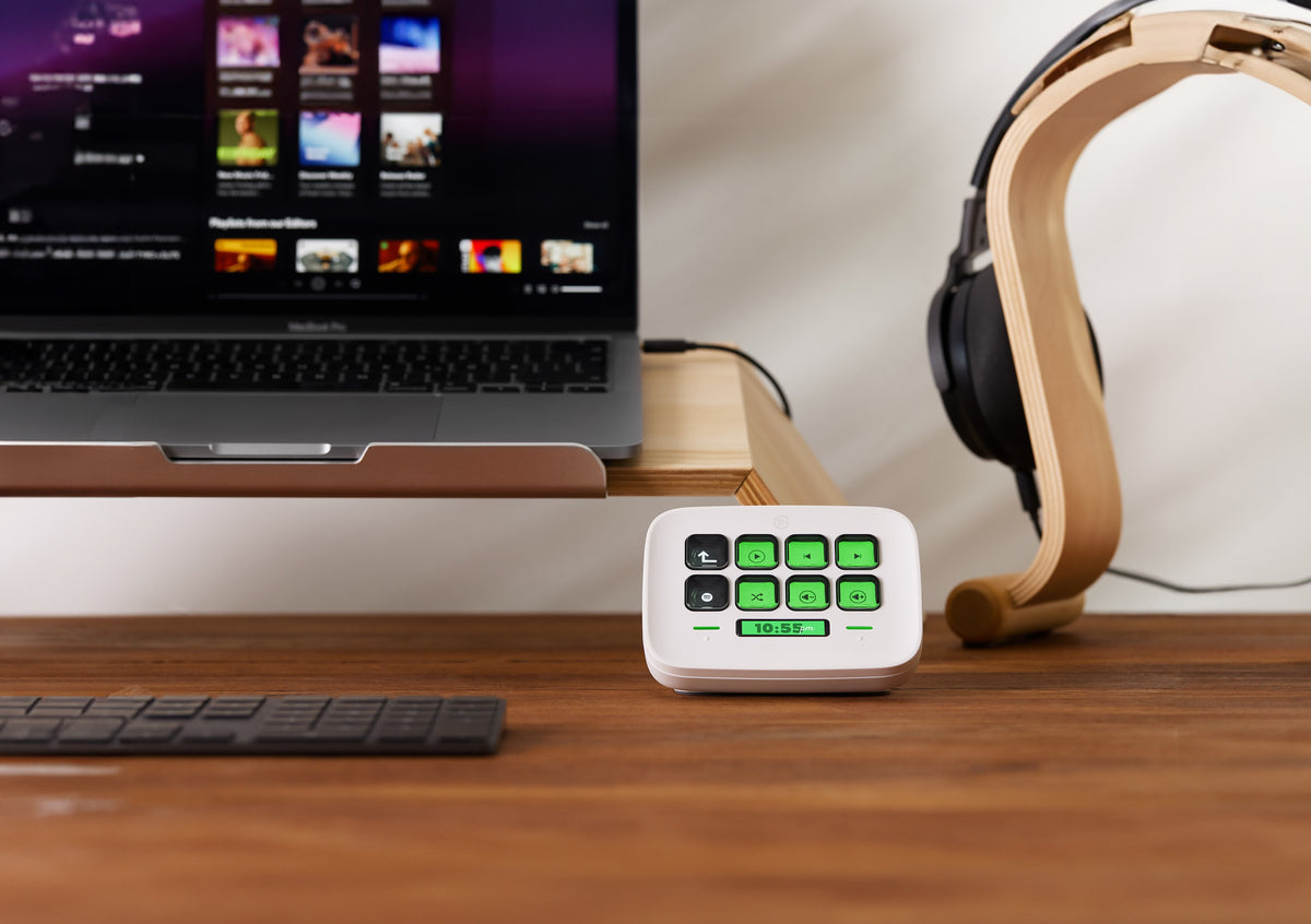 Elgato Stream Deck Neo - White