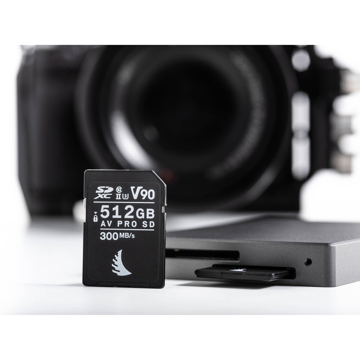 Tarjeta Angelbird 512GB AV Pro MK2 UHS-II SDXC (300 MB/s) - contenido de la caja